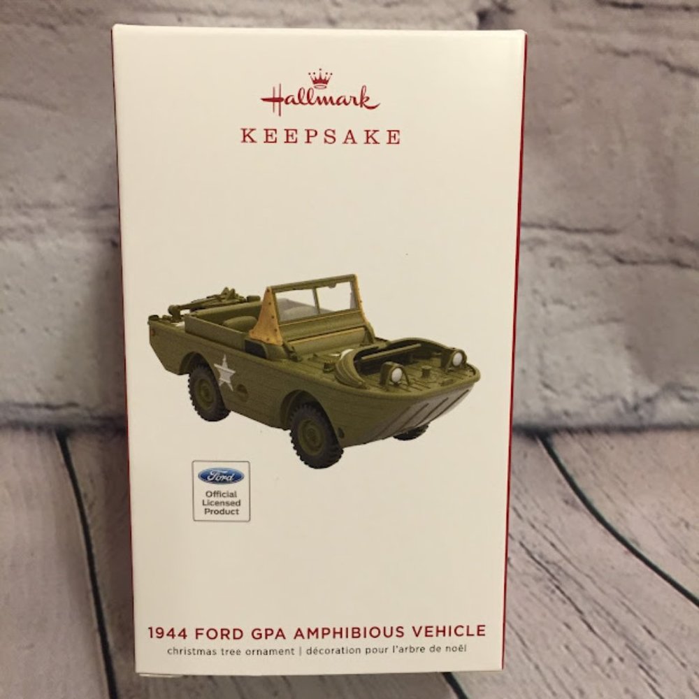2019 Hallmark Keepsake Ornament 1944 Ford GPA Amphibious Vehicle